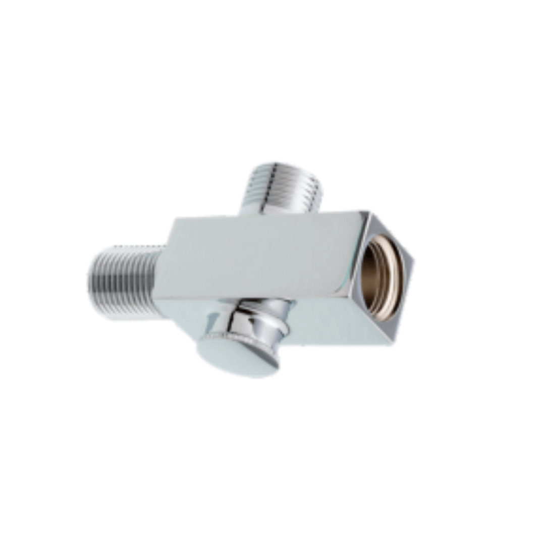 Peça de corpo de torneira em metal cromado, ilustrando a linha de componentes avulsos para manutenção e montagem de metais sanitários da Master Hidráulica.